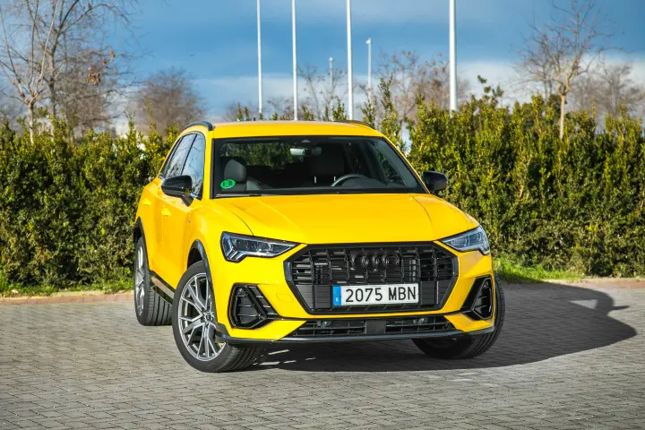 Audi Q3 — fotografía real de la unidad de referencia, vista 2