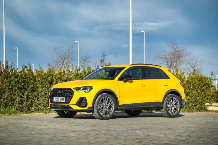 Audi Q3 — fotografía real de la unidad de referencia, vista 3