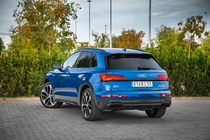 Audi Q5 — fotografía real de la unidad de referencia, vista 5