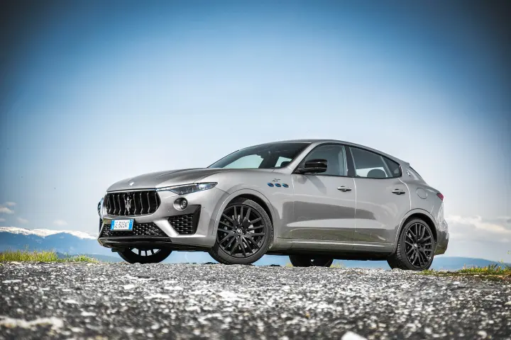 Maserati Levante — fotografía real de referencia 2