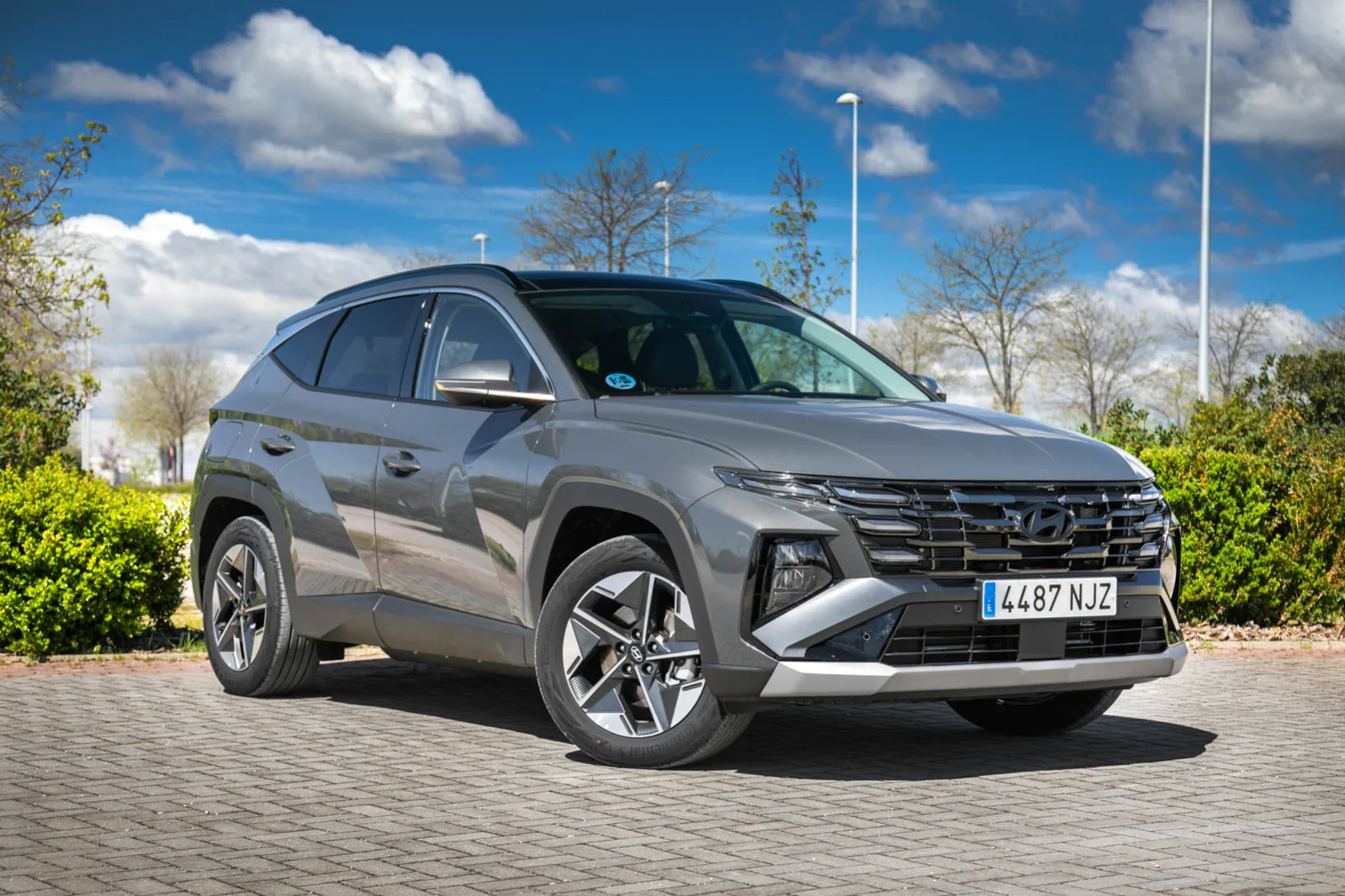 Hyundai Tucson — fotografía real de la unidad de referencia, vista 1