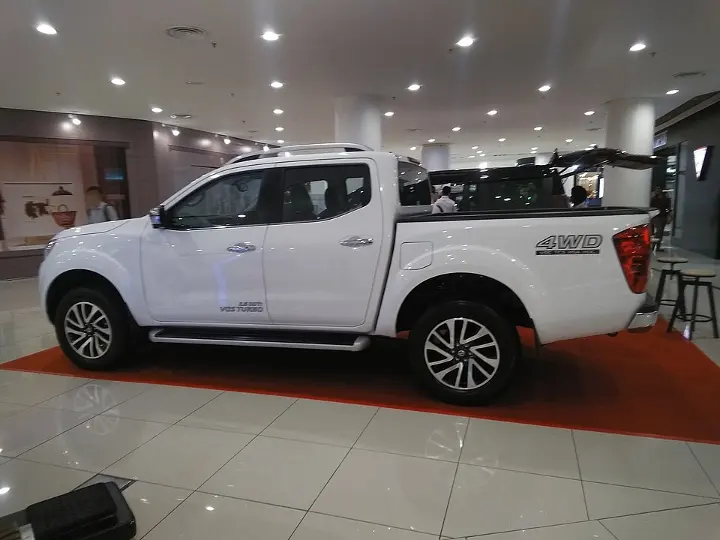 Nissan Frontier/Navara — fotografía real de referencia 3