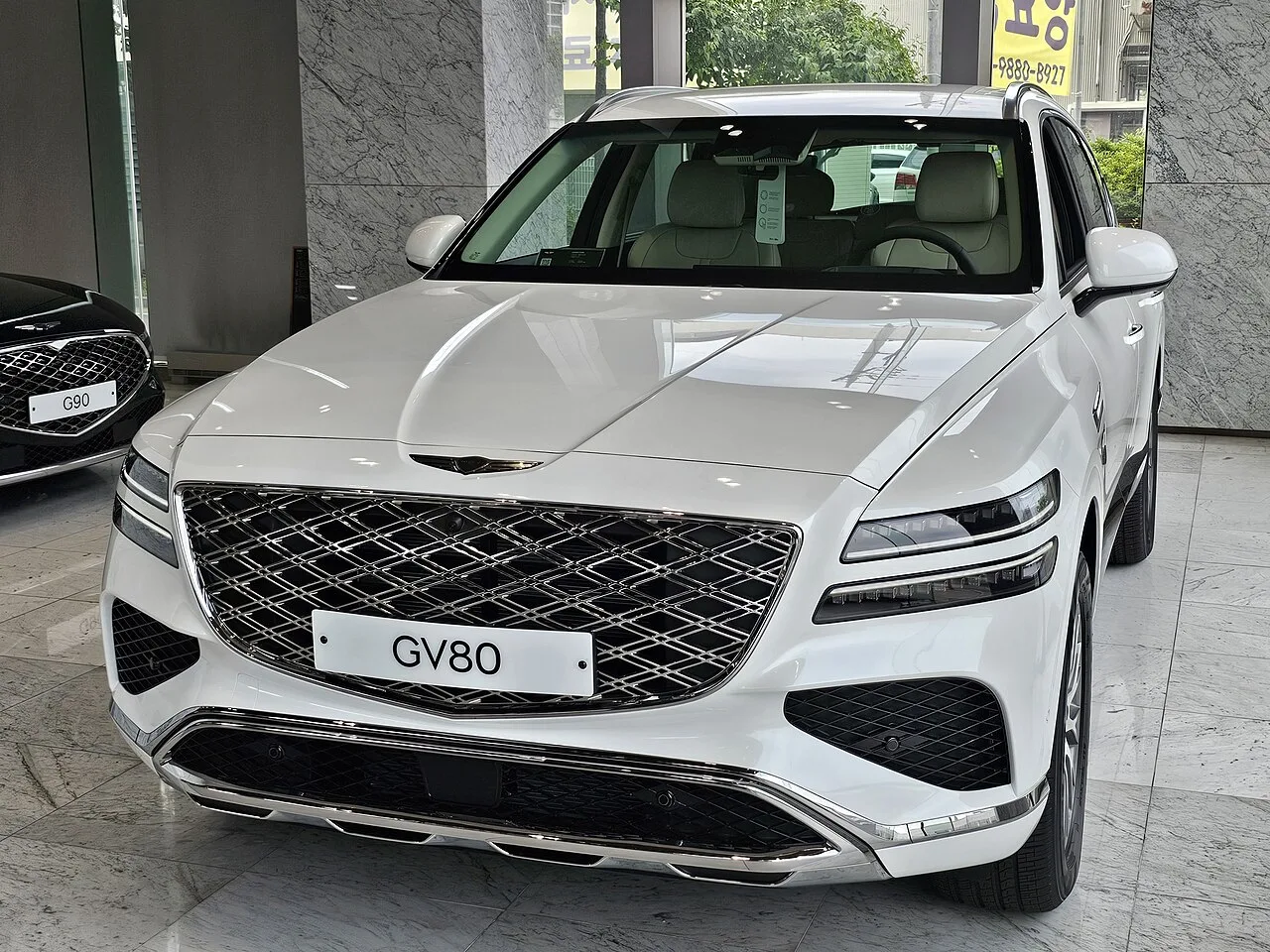 Genesis GV80 — fotografía real de la unidad de referencia, vista 1