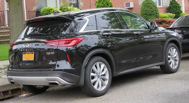 Infiniti QX50 — fotografía real de referencia 5